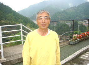 市岡日出夫さん